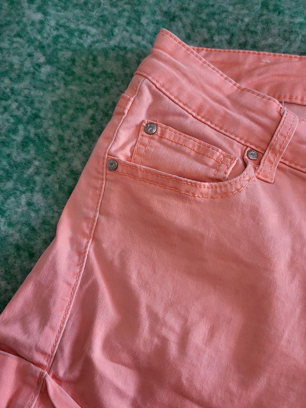 Celebrity Pink Coral Cotton Blend Women’s Shorts - Picture 2 of 6